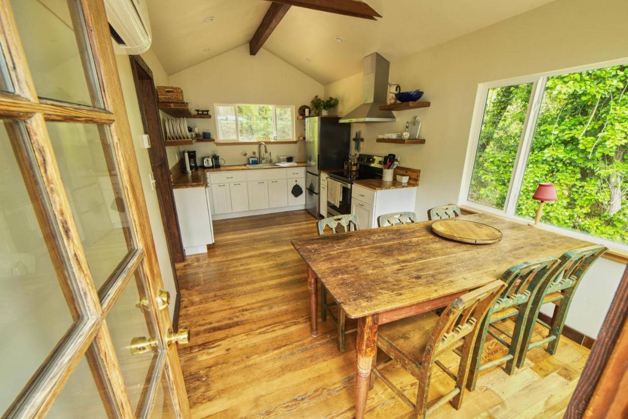 Rivers Breeze Relaxing Riverside Cabin With Private Suite Kayaks Healdsburg Exterior foto