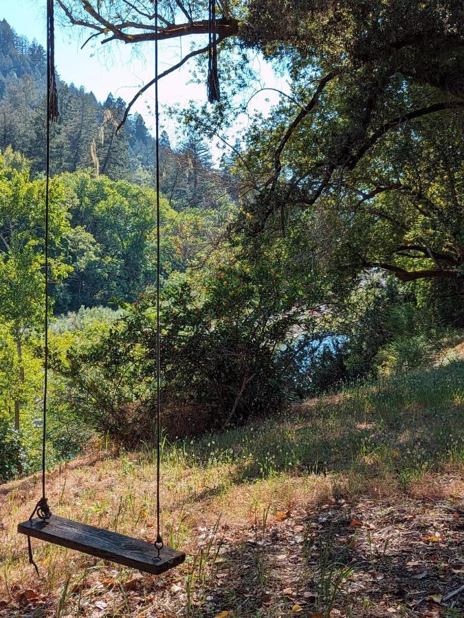 Rivers Breeze Relaxing Riverside Cabin With Private Suite Kayaks Healdsburg Exterior foto